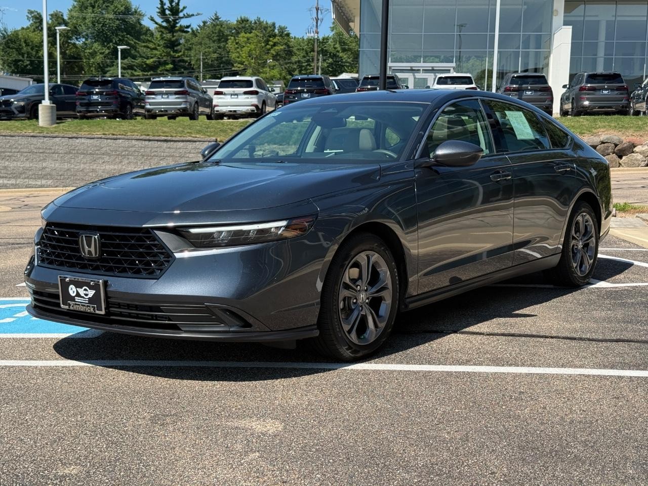 Honda Accord Sedan Vehicle Image 08