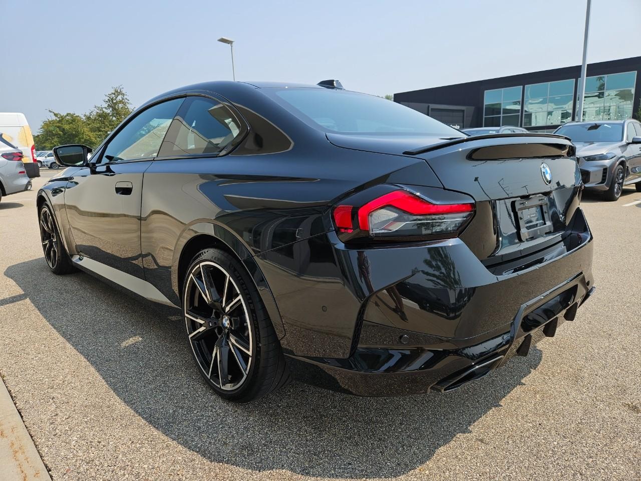 BMW 2 Series Vehicle Image 06