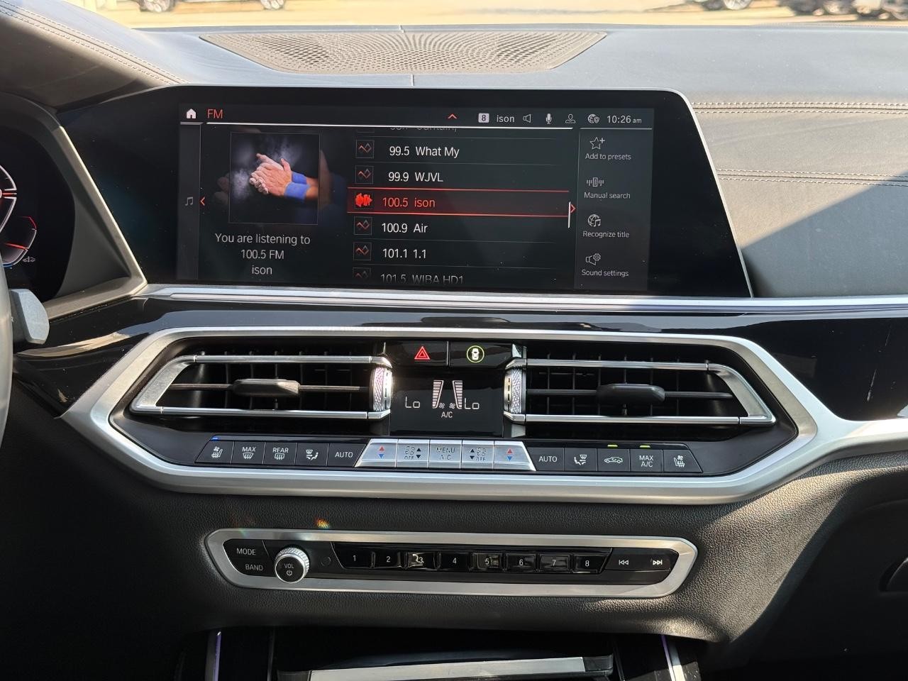 BMW X7 Vehicle Image 12