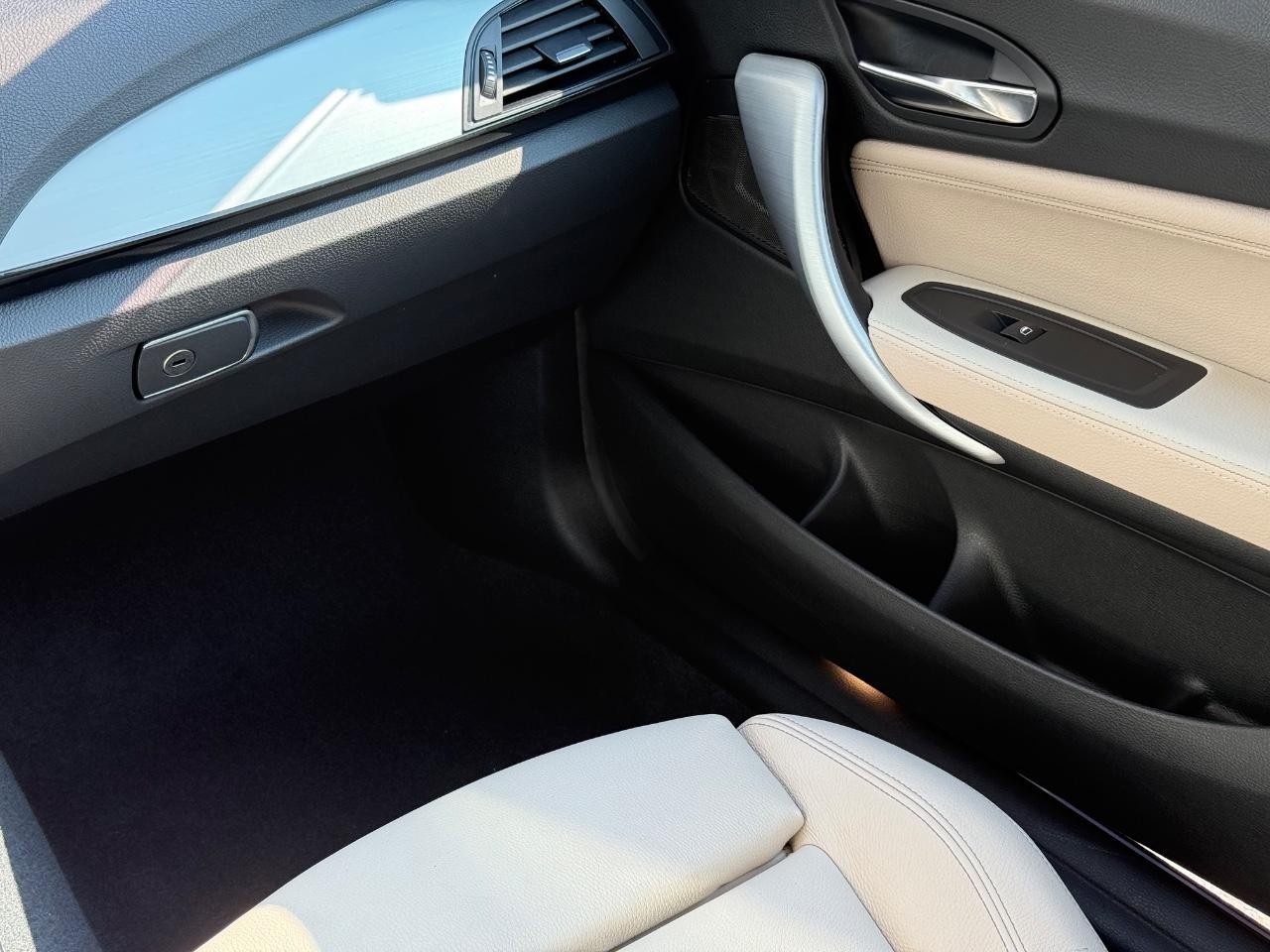 BMW 2 Series Vehicle Image 15
