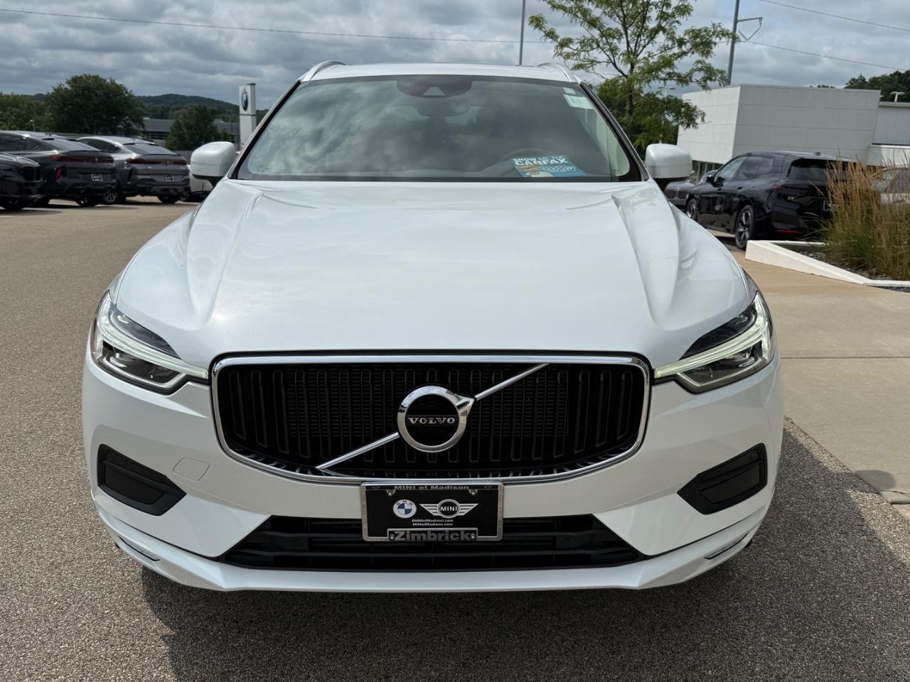 Volvo XC60 Vehicle Image 09