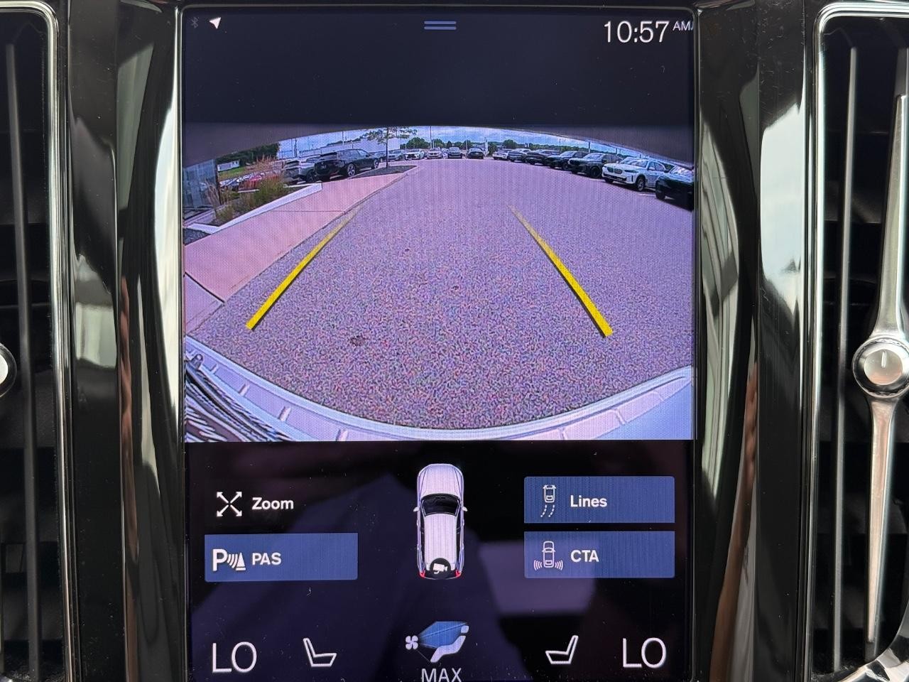 Volvo XC60 Vehicle Image 20