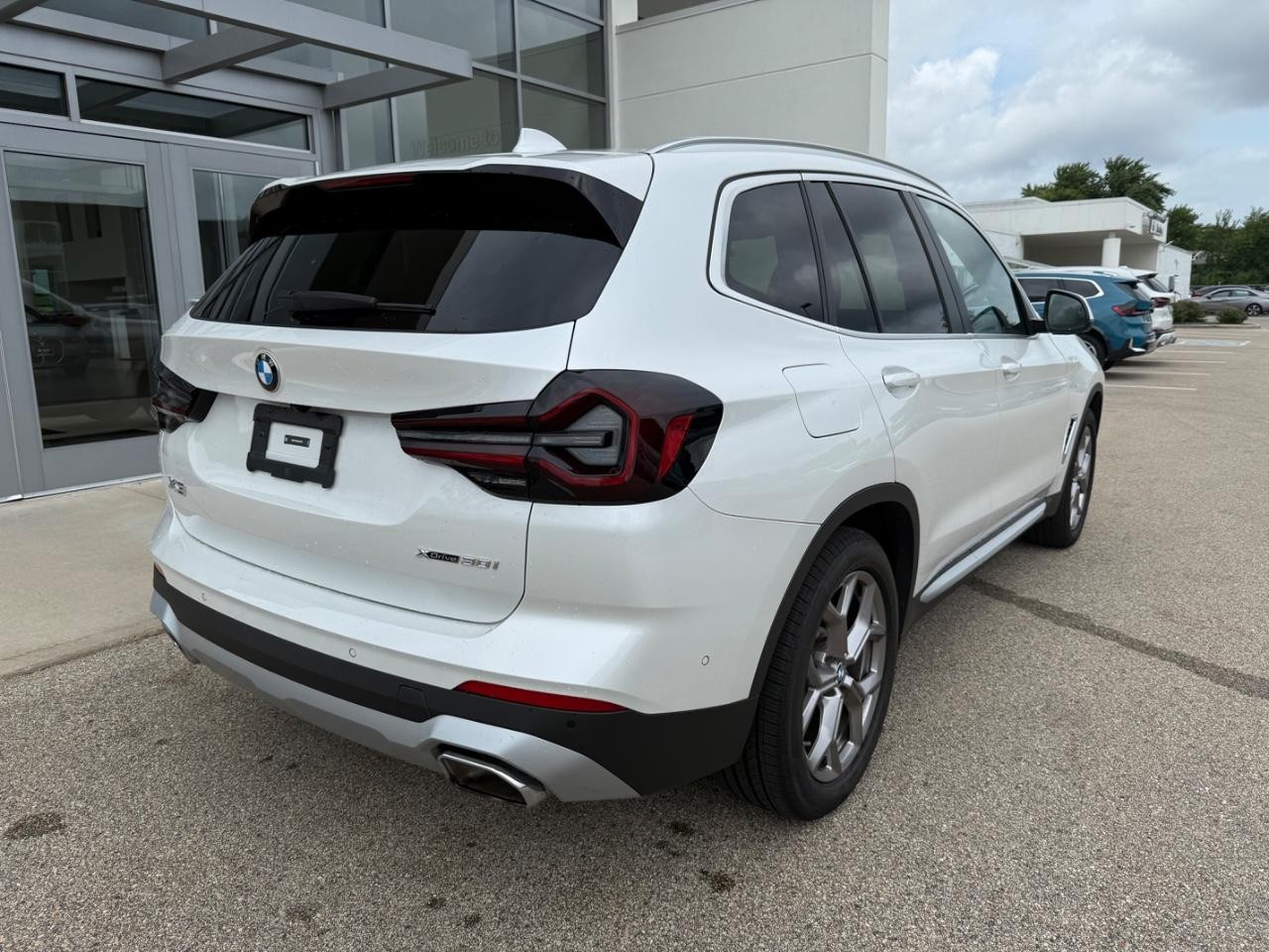 BMW X3 Vehicle Image 03