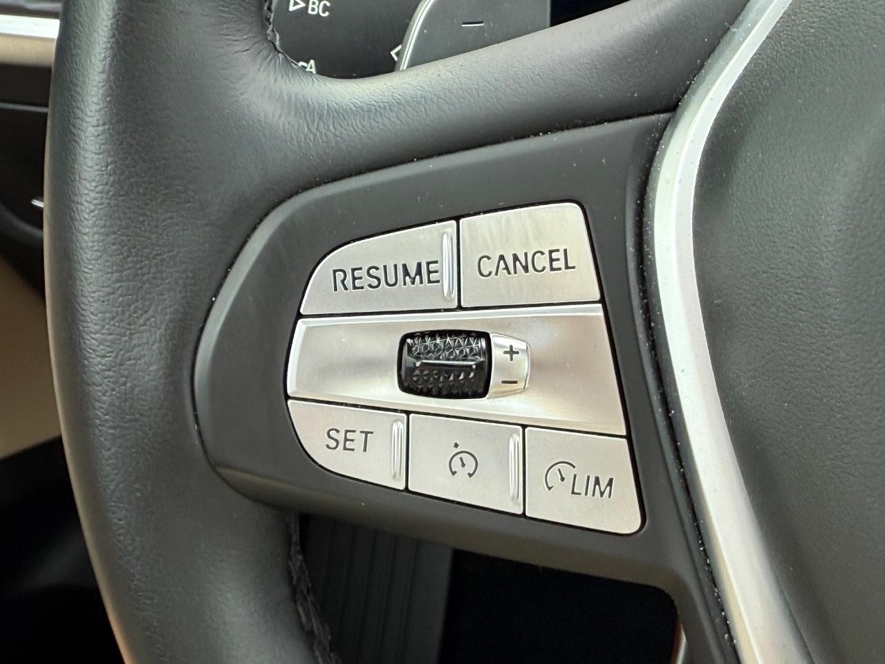 BMW X3 Vehicle Image 15