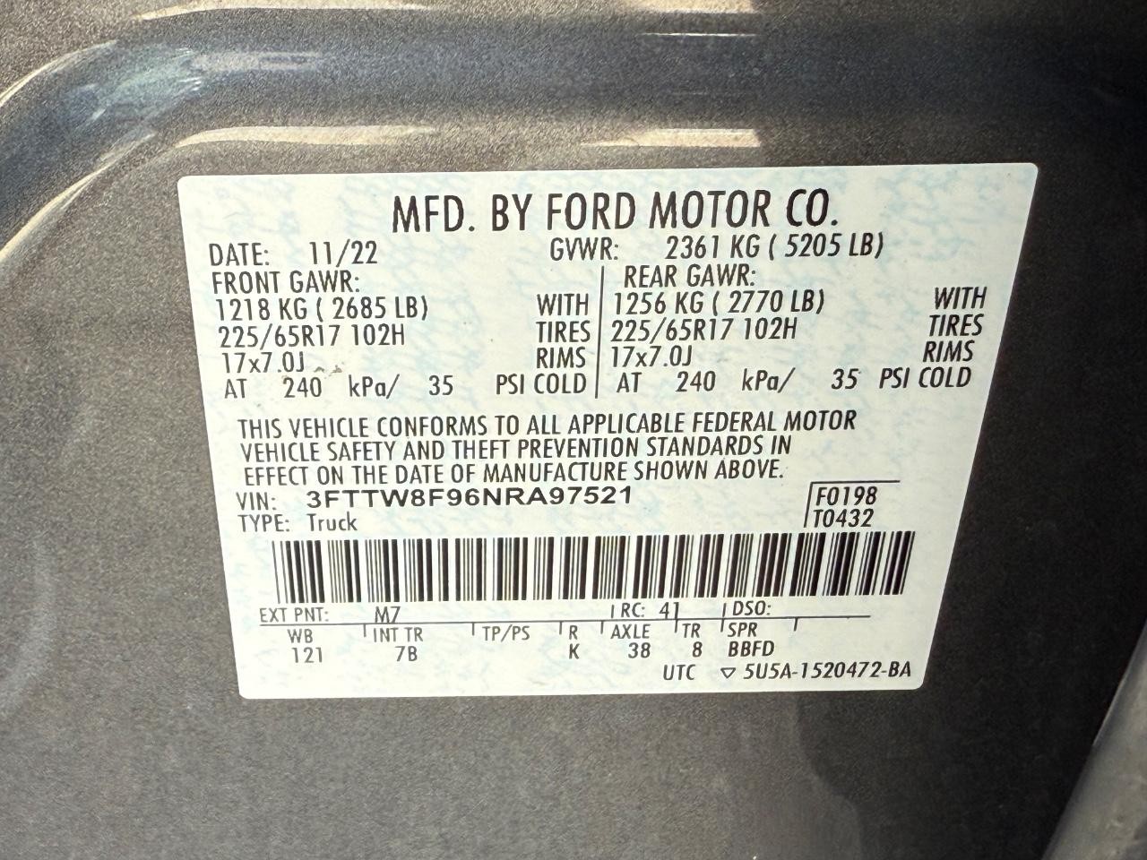 Ford Maverick Vehicle Image 20