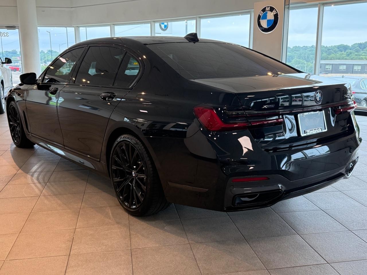 BMW 7 Series Vehicle Image 06