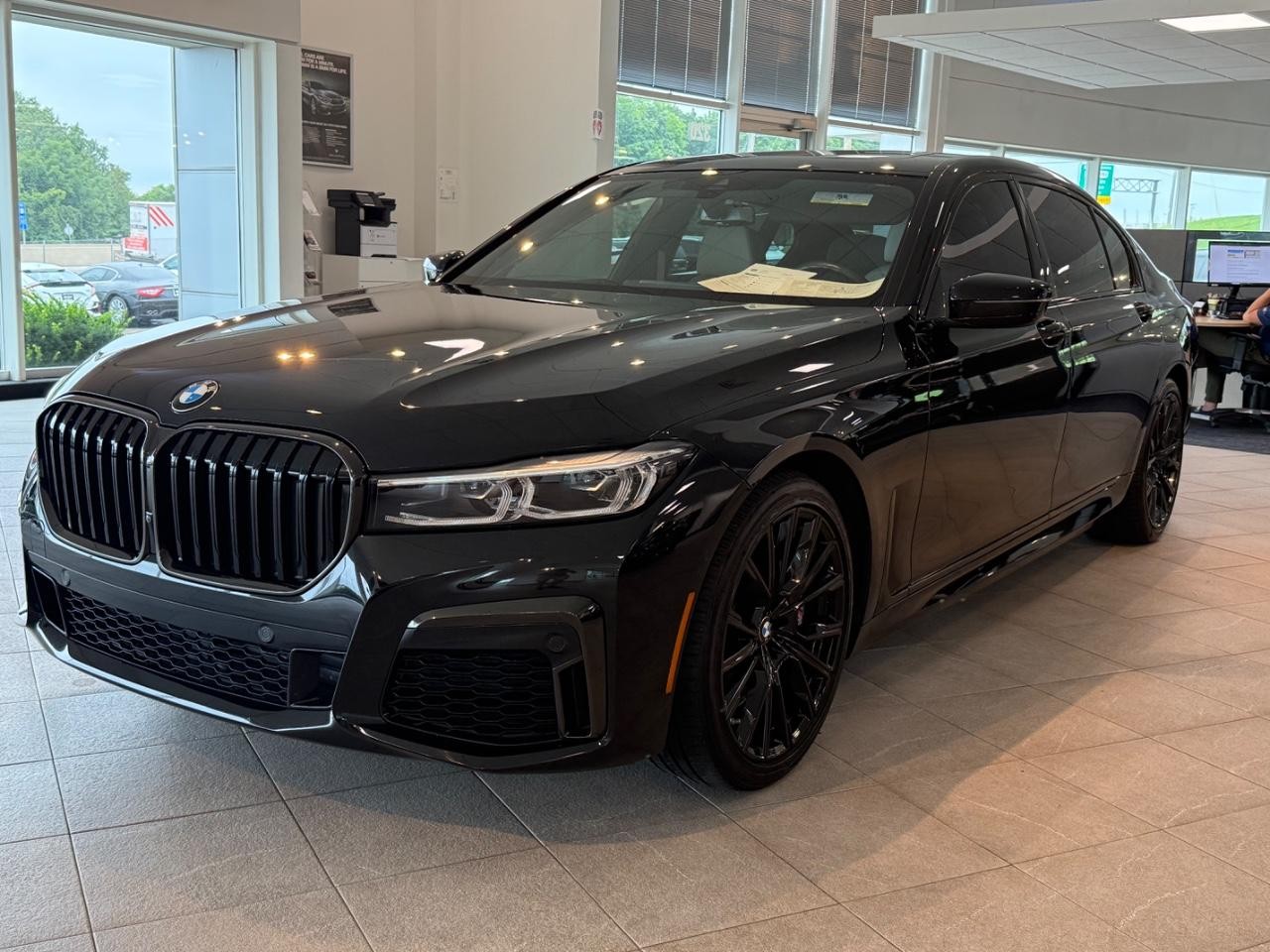 BMW 7 Series Vehicle Image 08