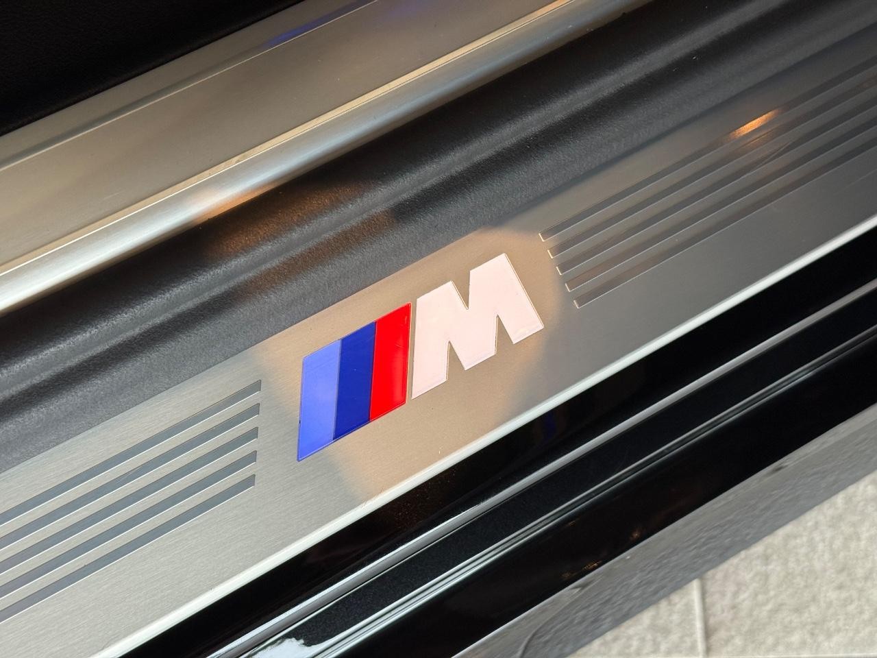 BMW 7 Series Vehicle Image 17