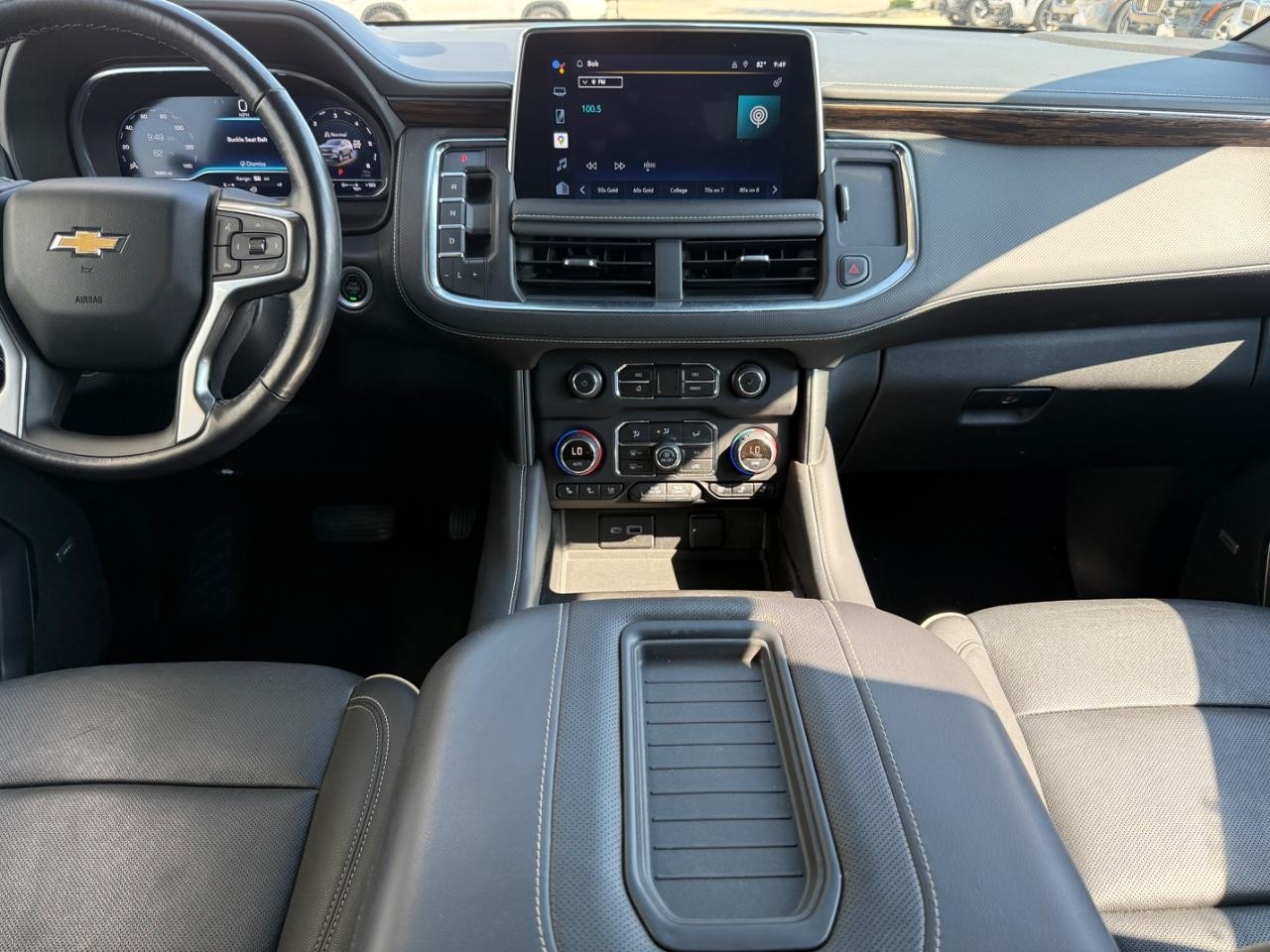 Chevrolet Tahoe Vehicle Image 11