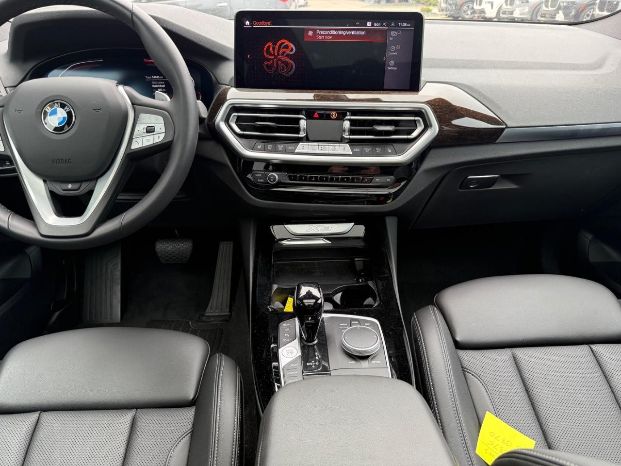 BMW X3 Vehicle Image 10