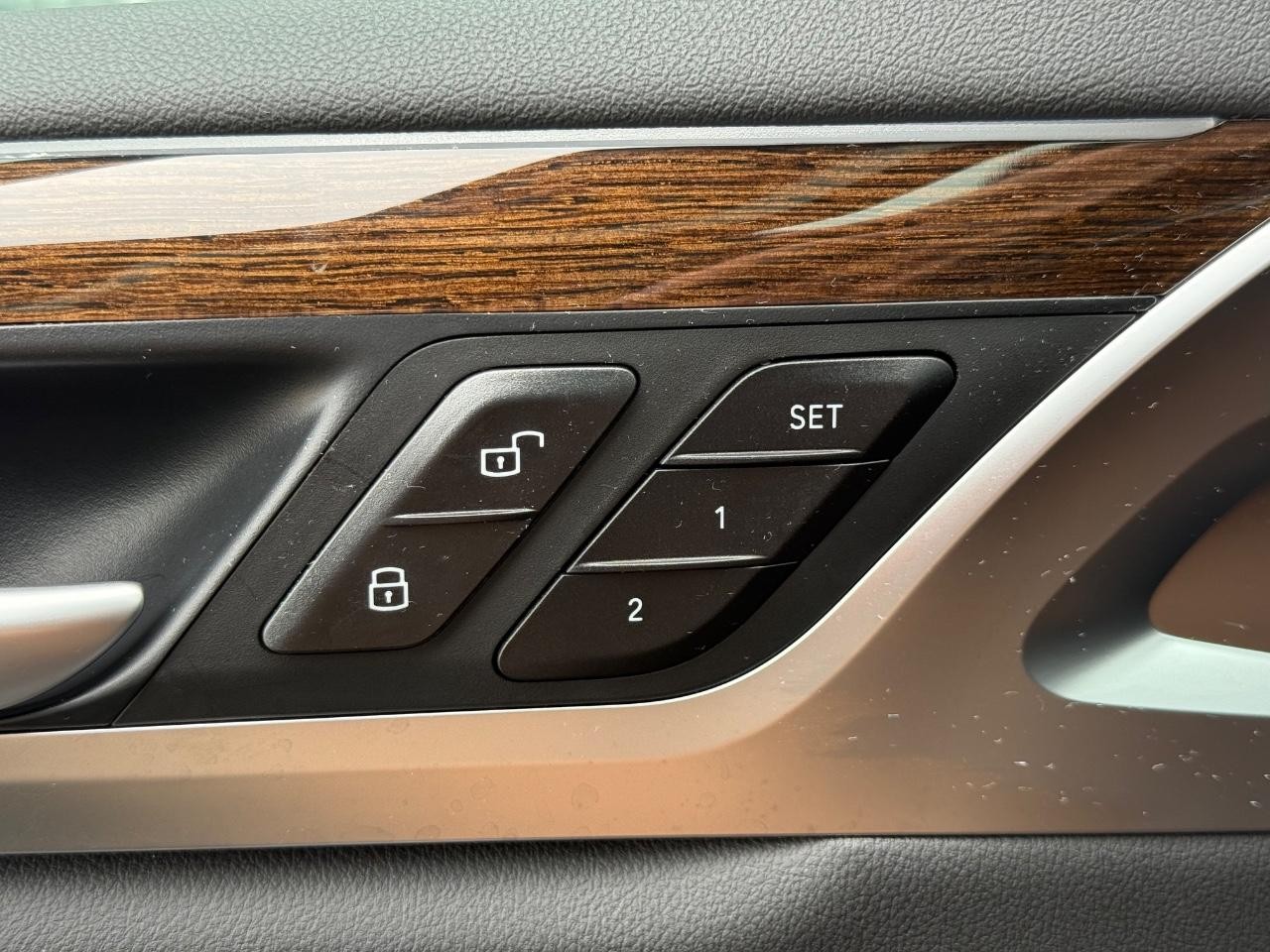 BMW X3 Vehicle Image 15