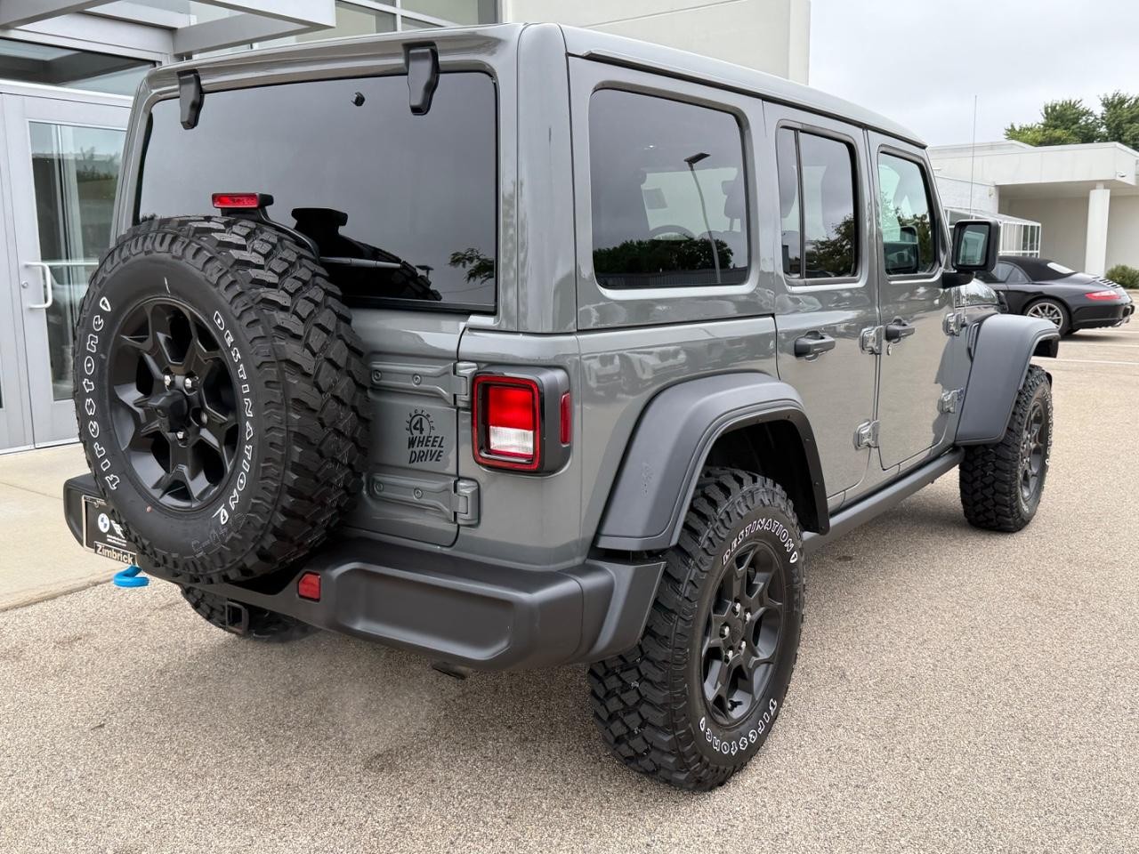 Jeep Wrangler 4xe Vehicle Image 03
