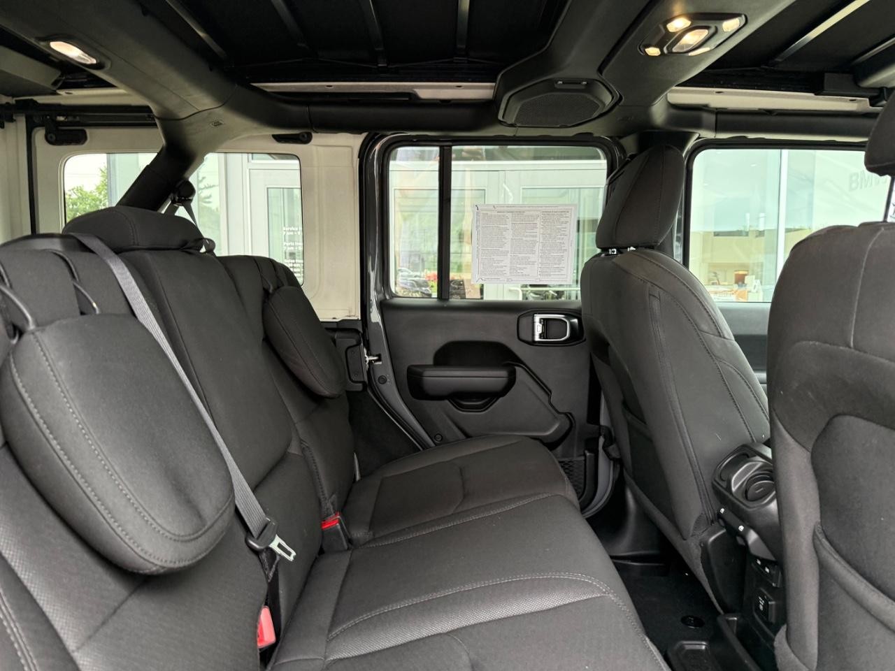 Jeep Wrangler 4xe Vehicle Image 10