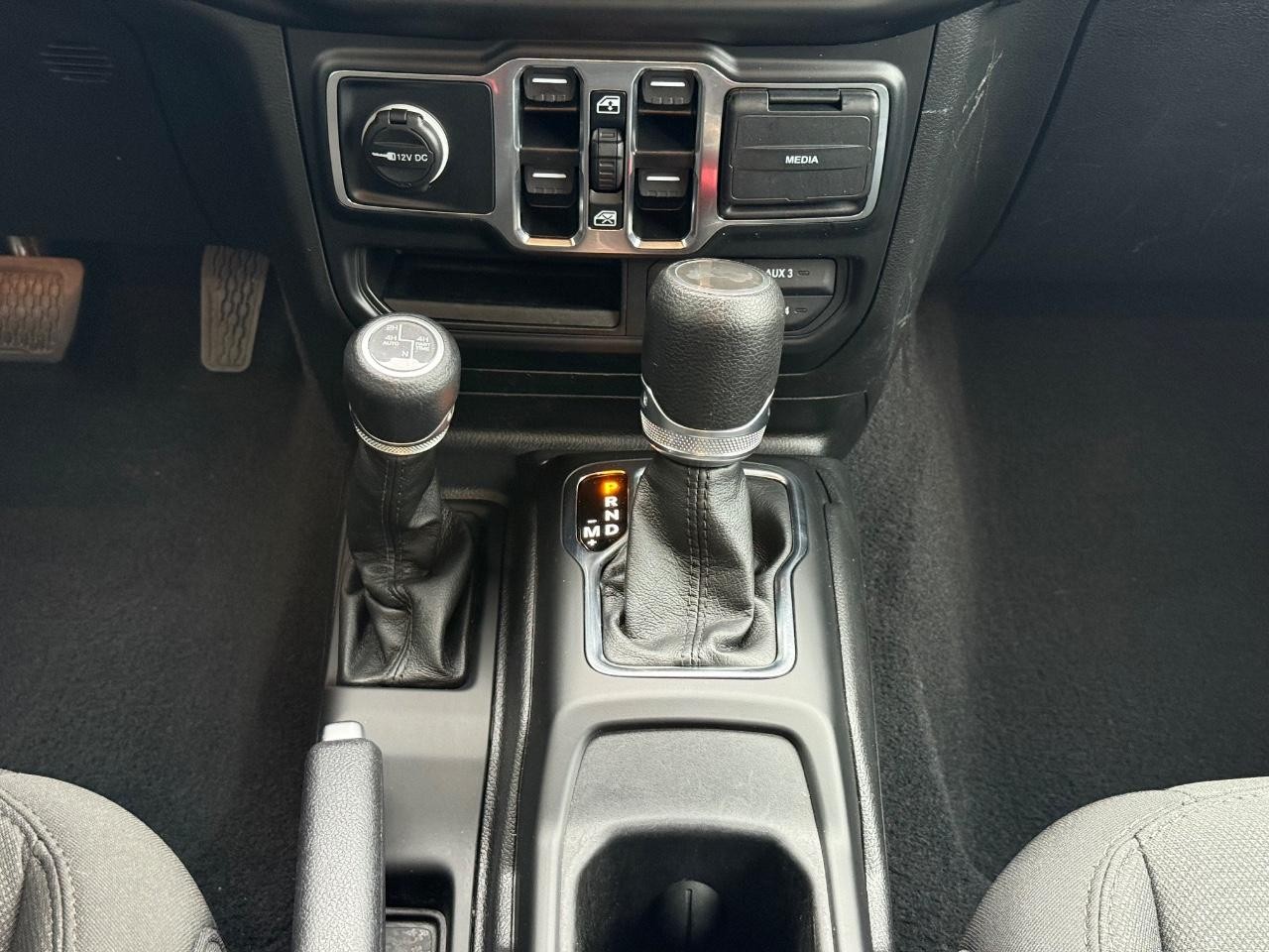 Jeep Wrangler 4xe Vehicle Image 13