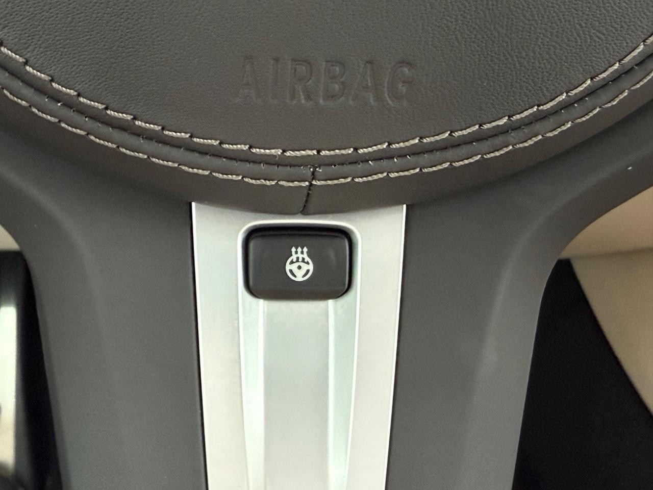 BMW X5 Vehicle Image 14