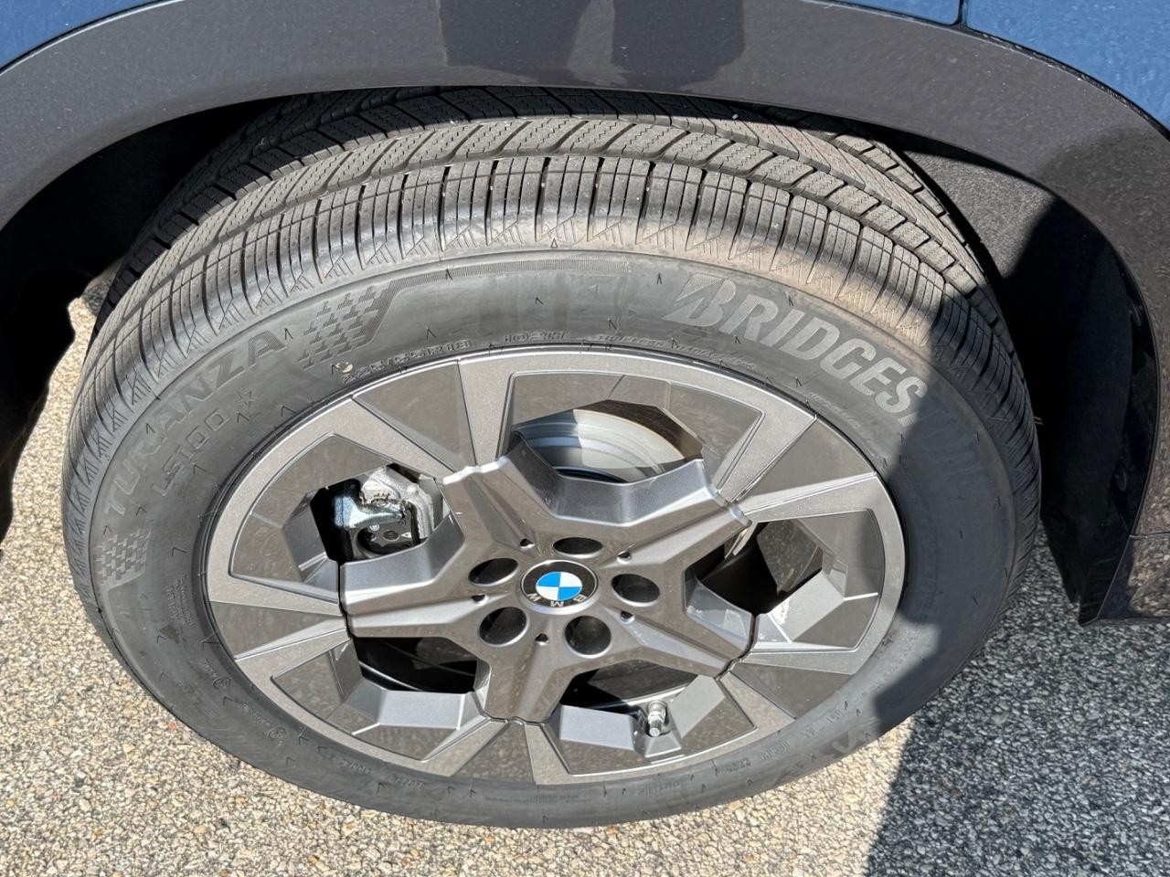 BMW X1 Vehicle Image 04