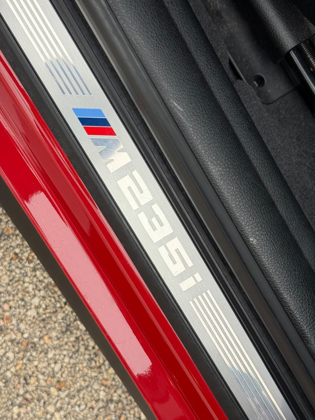 BMW 2 Series Vehicle Image 15