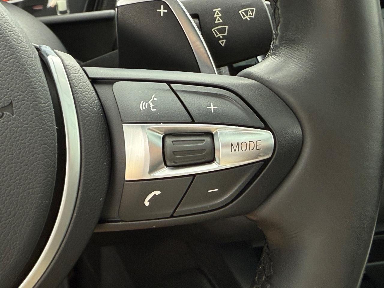 BMW 2 Series Vehicle Image 18