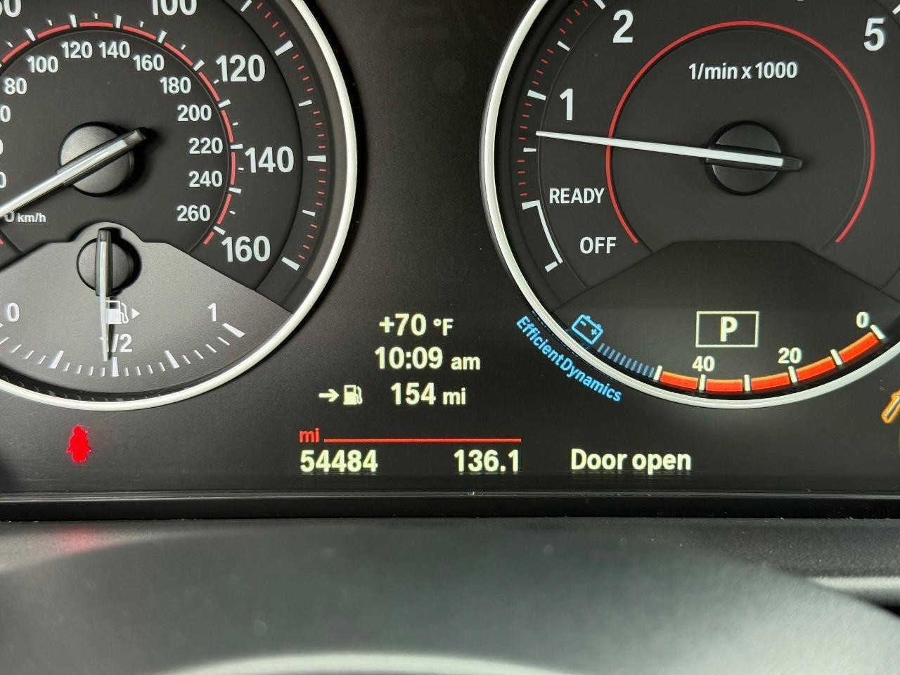 BMW 2 Series Vehicle Image 19
