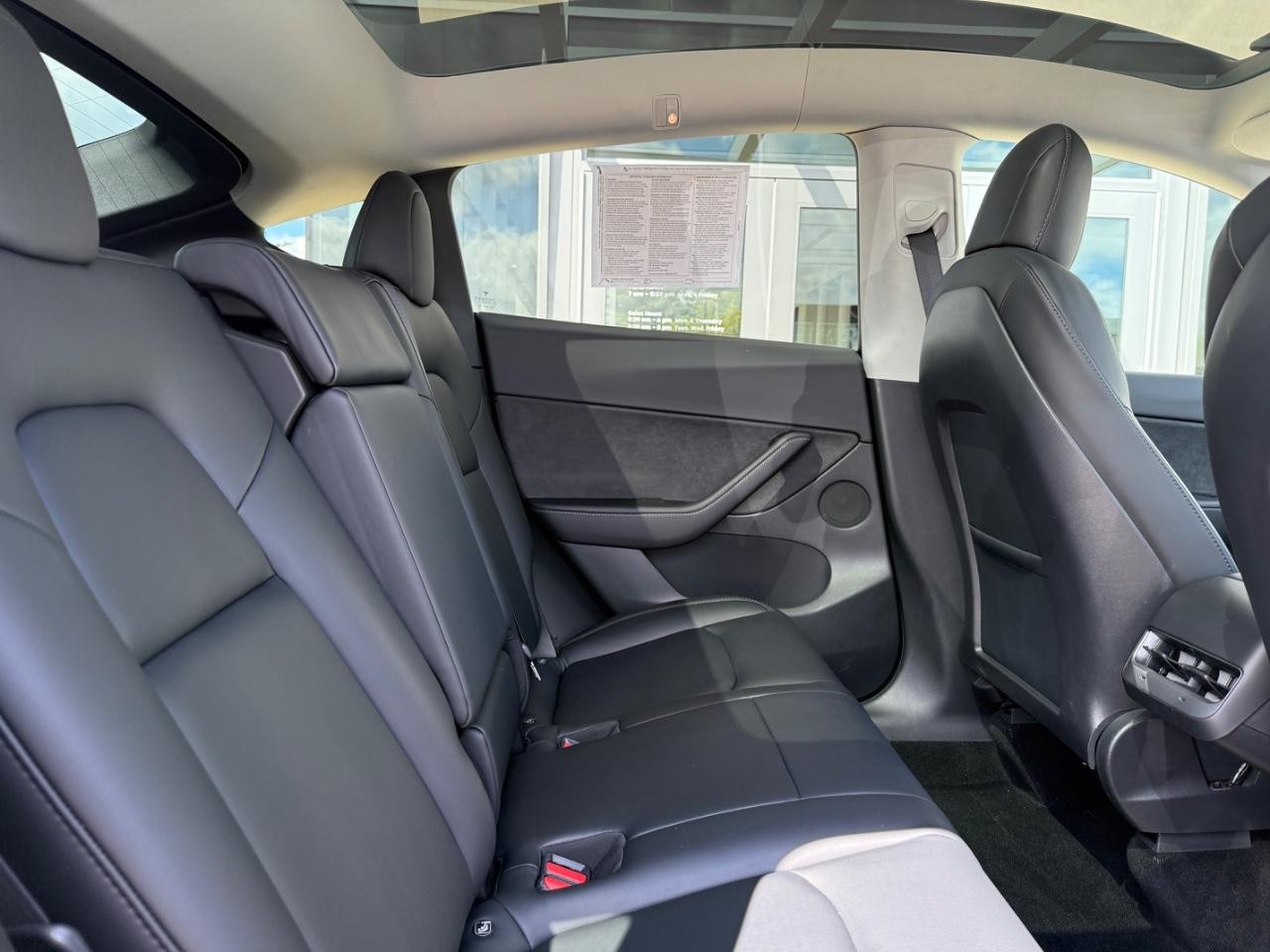 Tesla Model Y Vehicle Image 11
