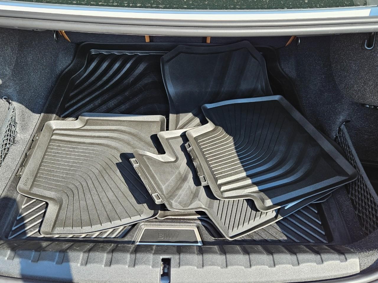 BMW 4 Series Vehicle Image 05