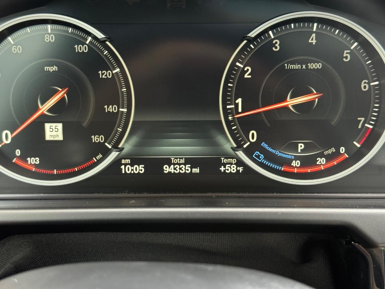 BMW X5 Vehicle Image 18