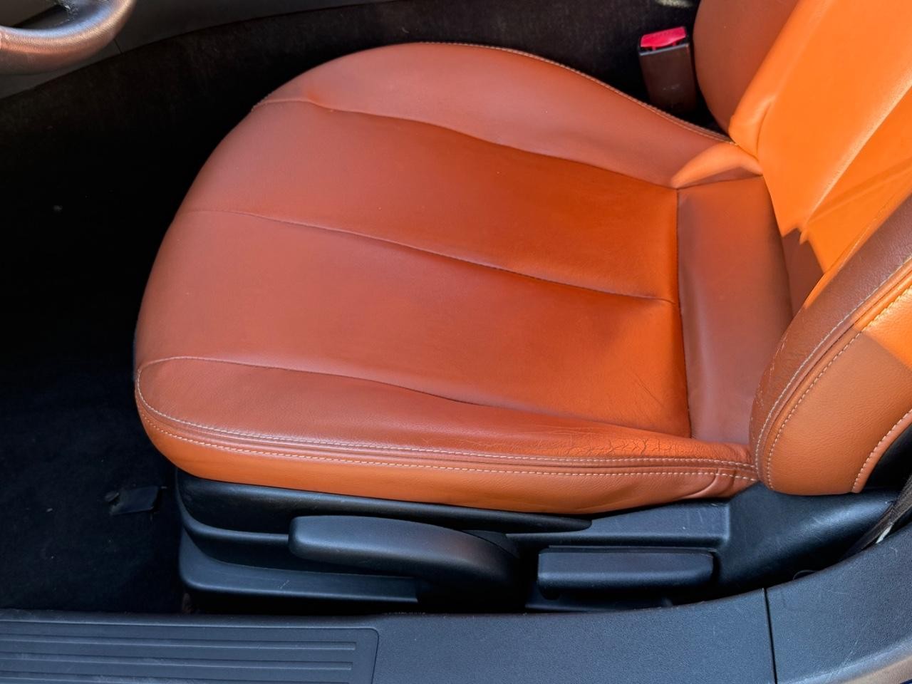 Mazda MX-5 Miata Vehicle Image 20