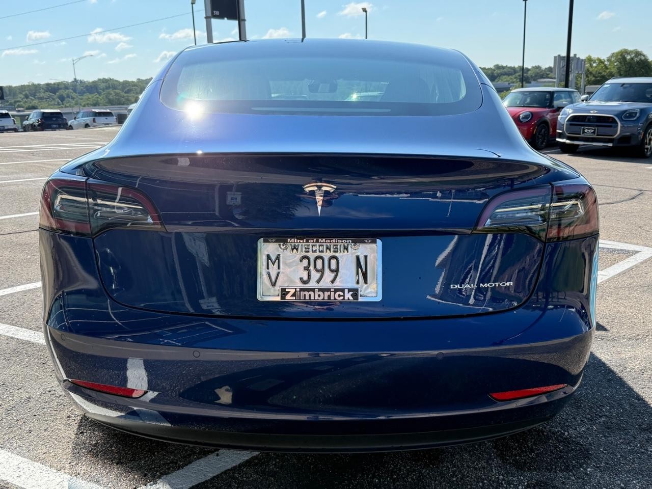 Tesla Model 3 Vehicle Image 04