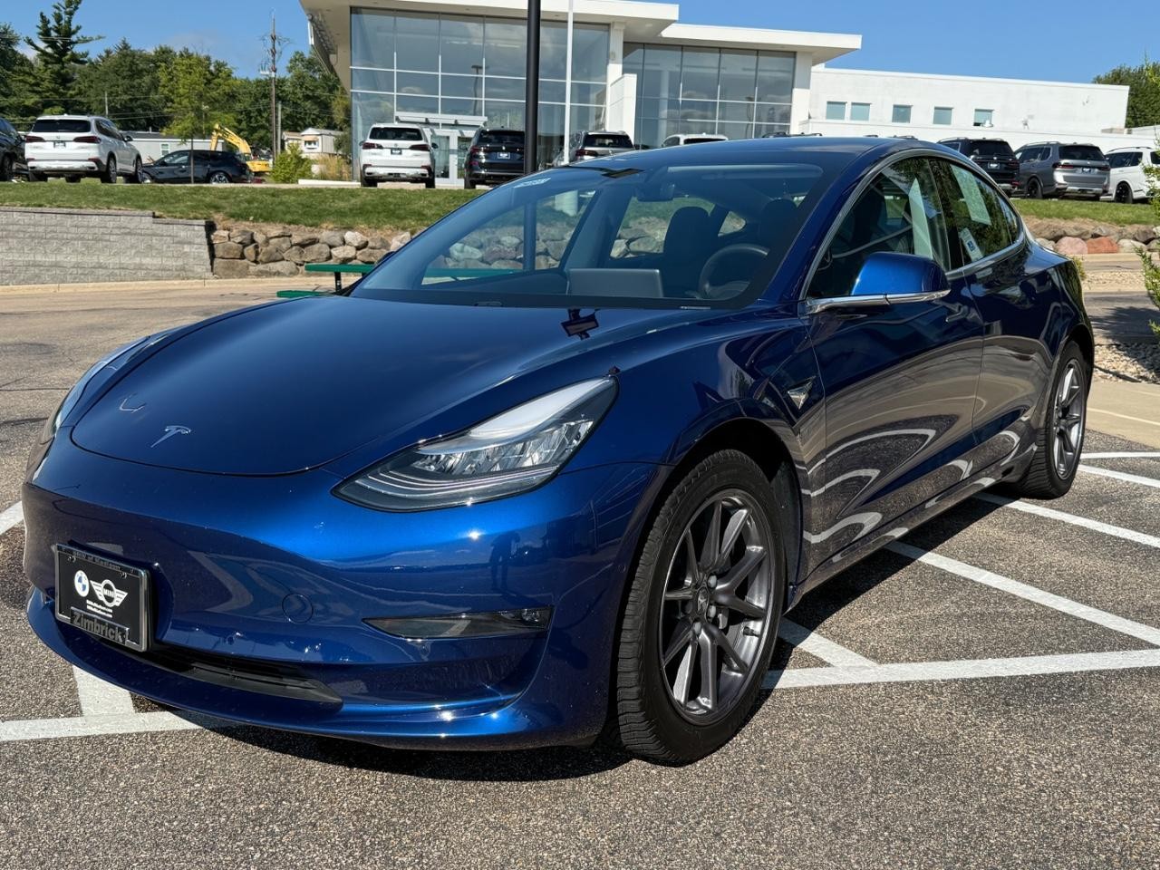Tesla Model 3 Vehicle Image 07
