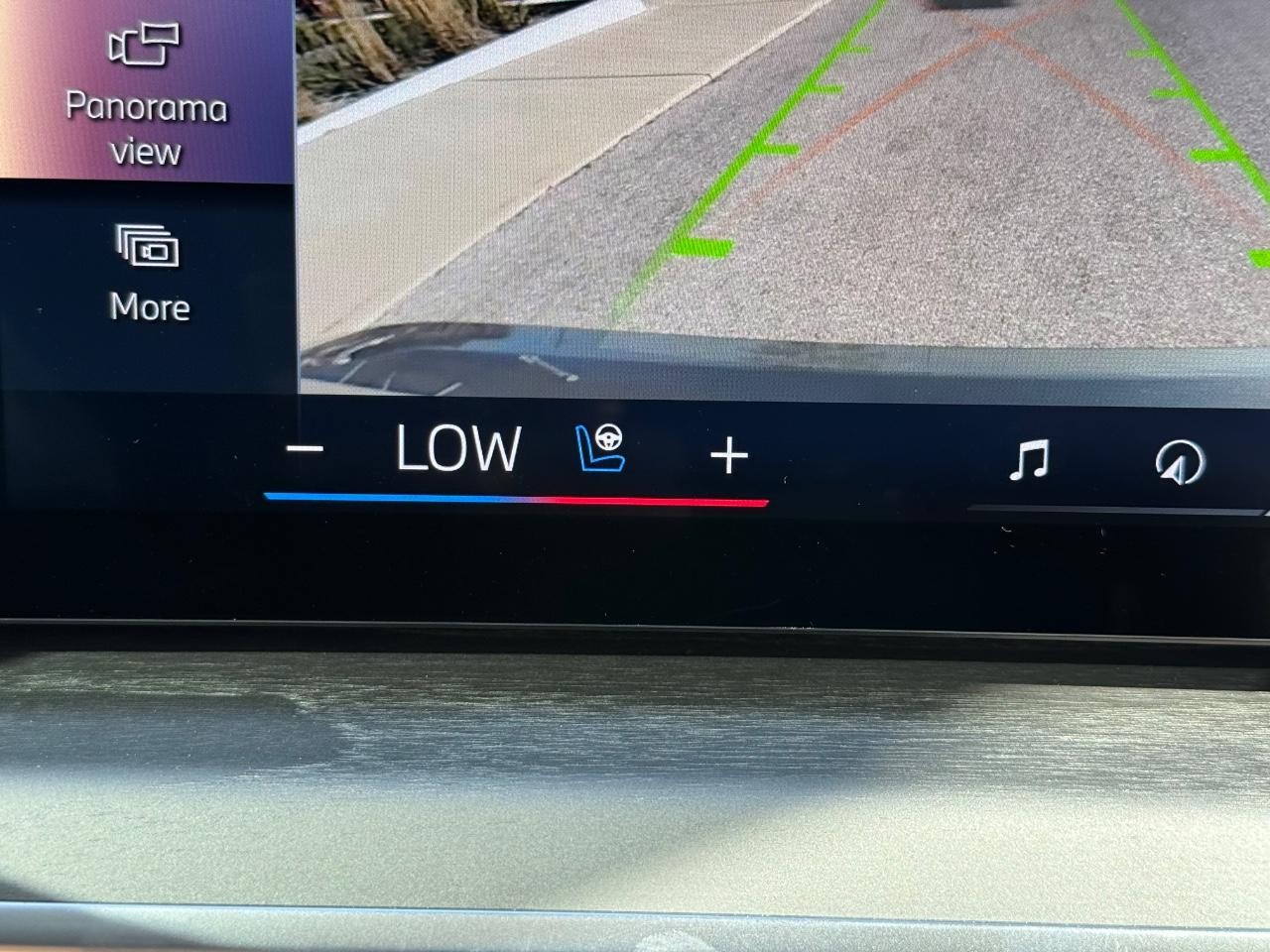 BMW 7 Series Vehicle Image 17