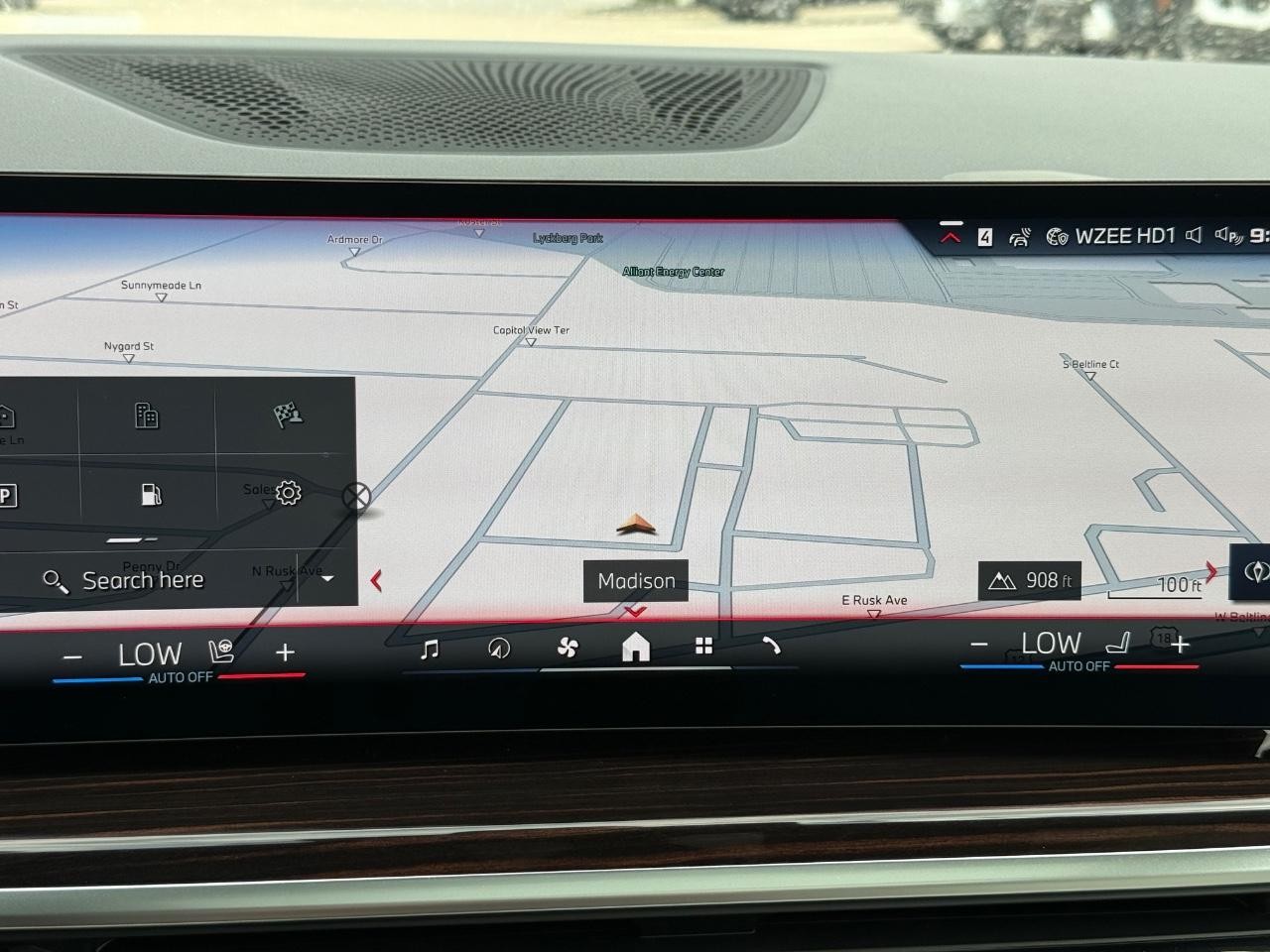 BMW X7 Vehicle Image 17