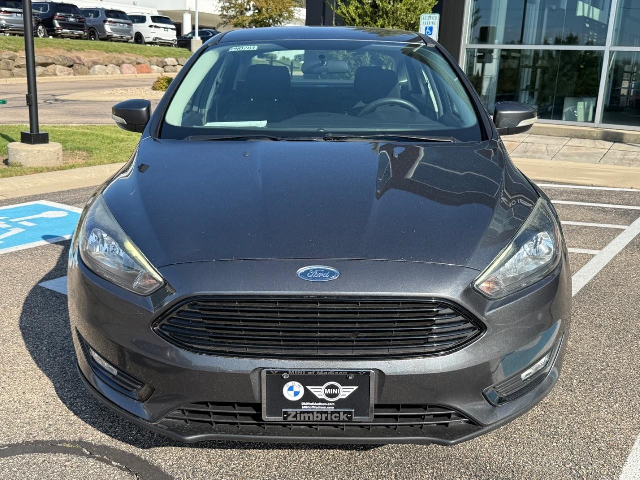 Ford Focus Vehicle Image 08