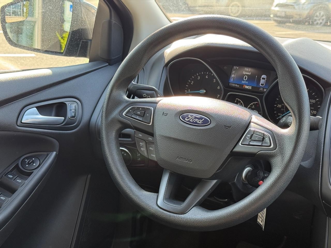 Ford Focus Vehicle Image 13