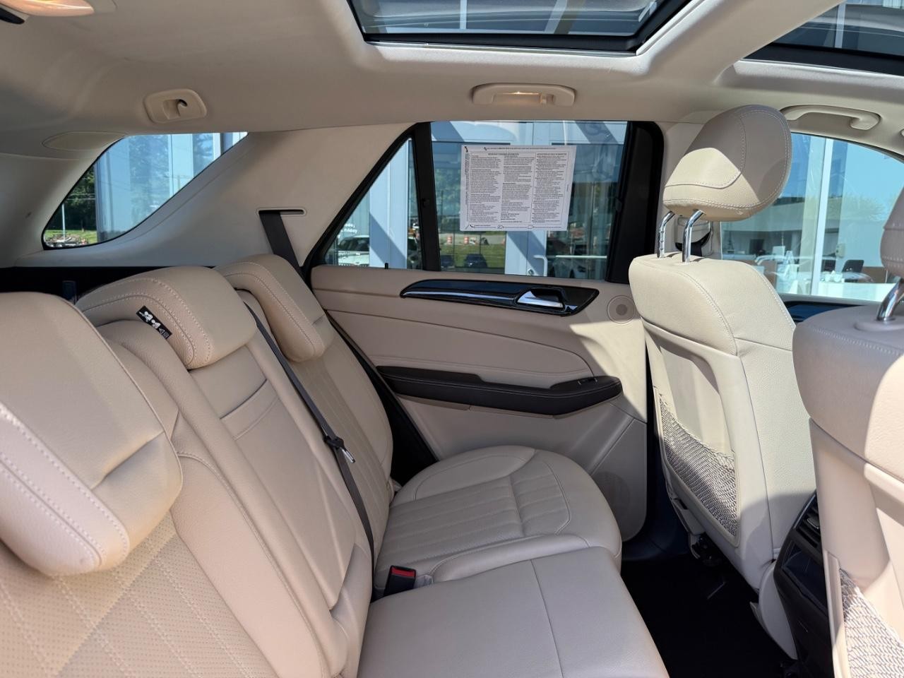 Mercedes-Benz GLE Vehicle Image 10