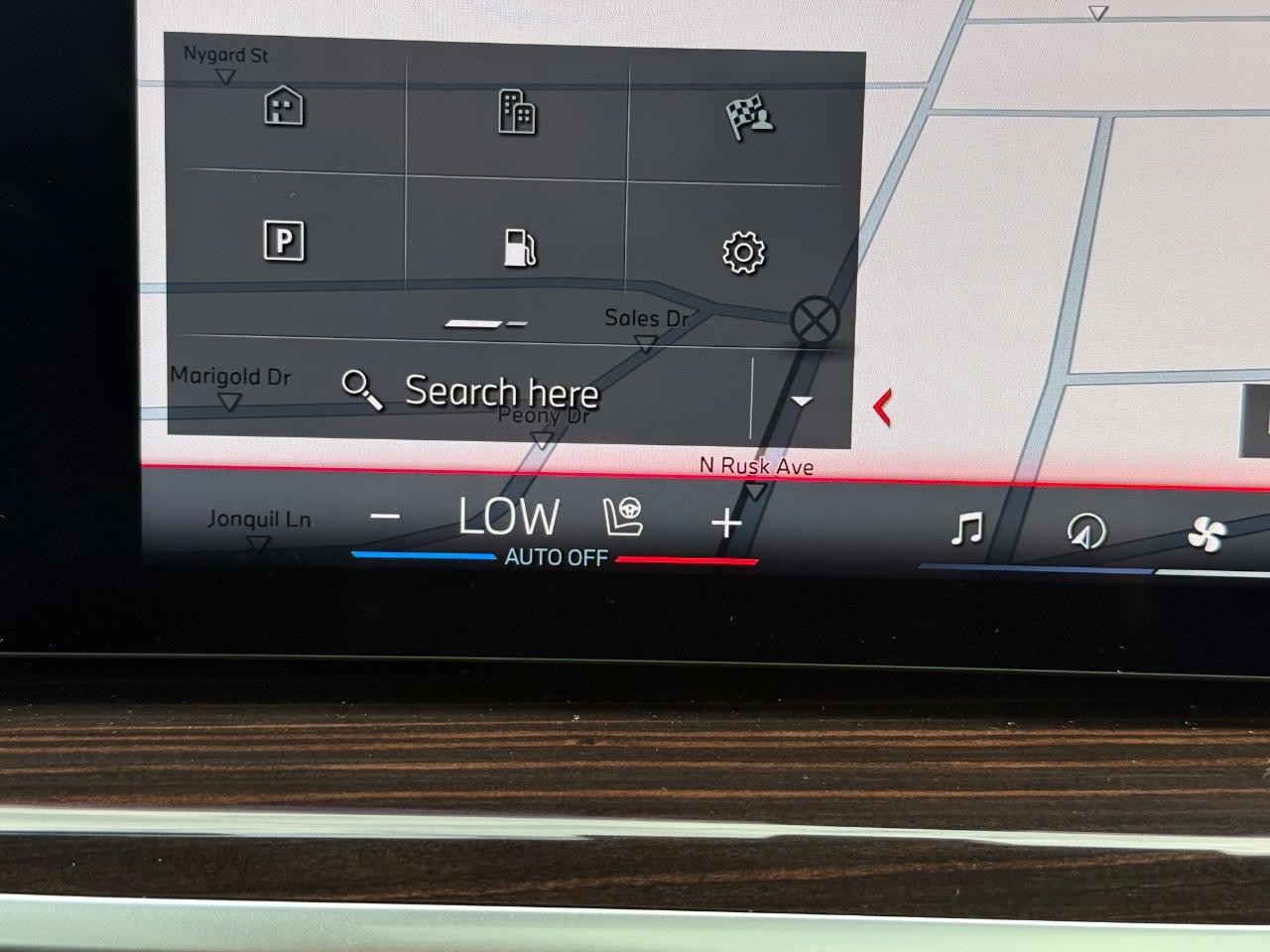 BMW X7 Vehicle Image 16