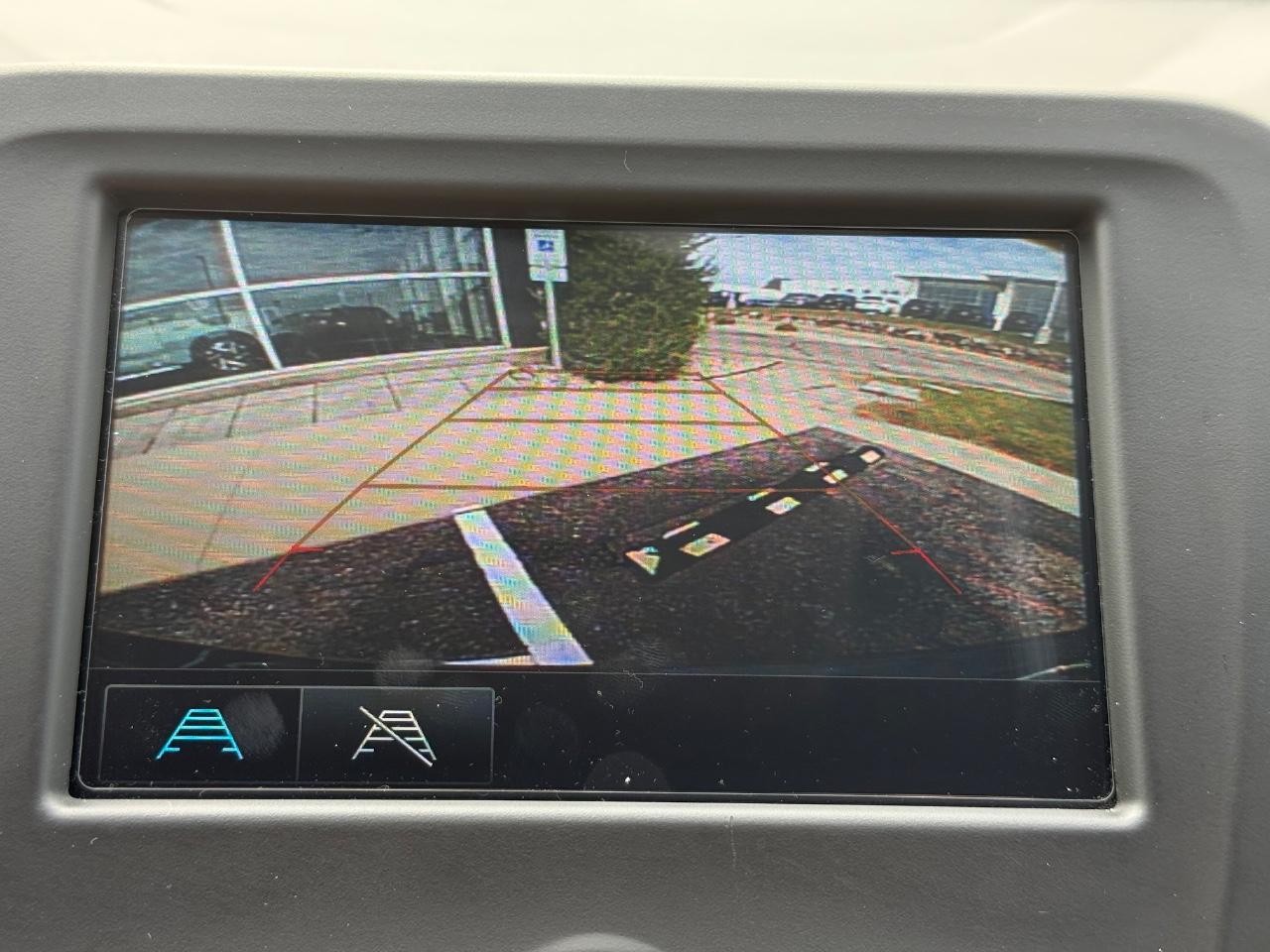 Chevrolet Equinox Vehicle Image 19