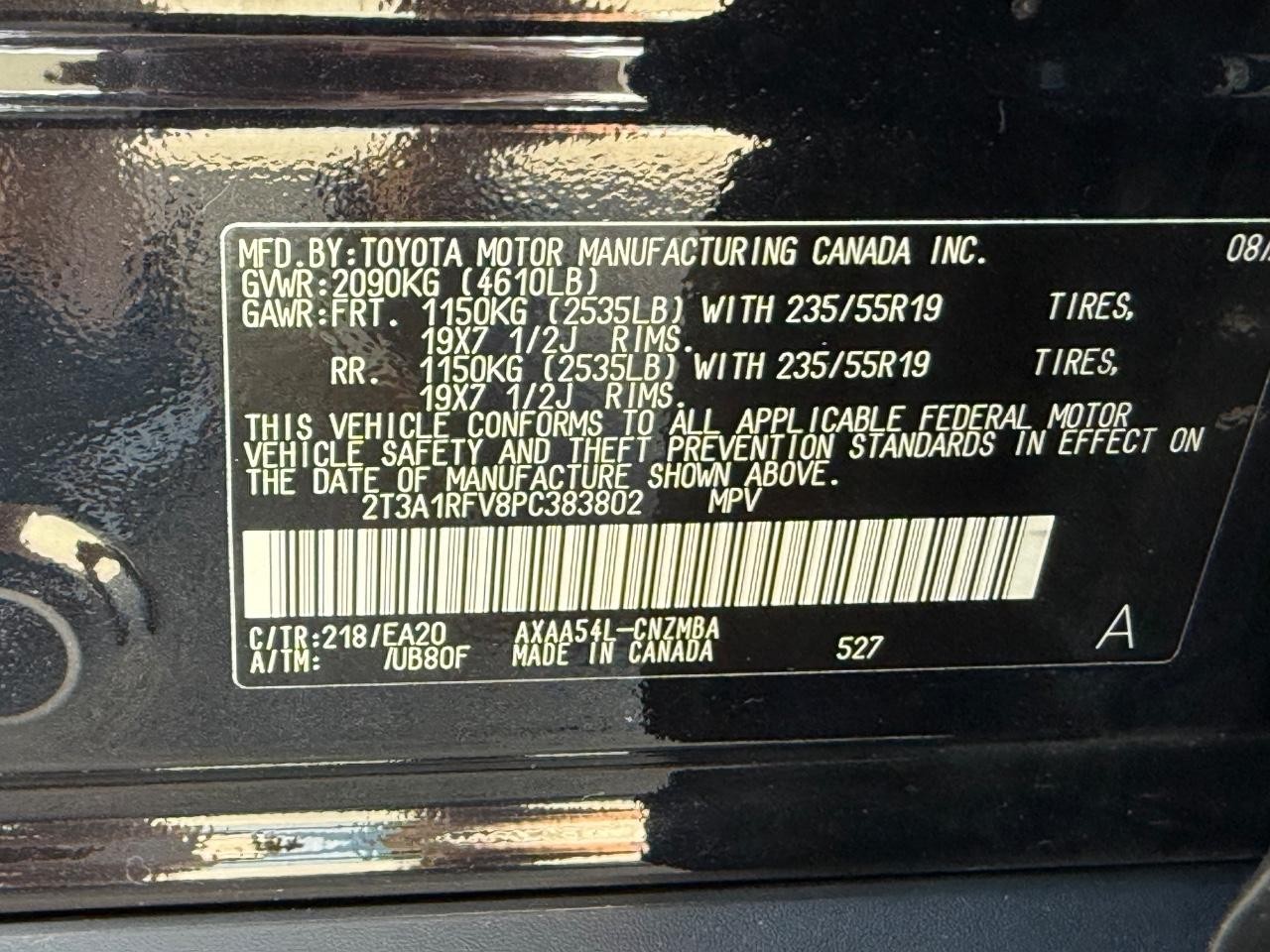 Toyota RAV4 Vehicle Image 24