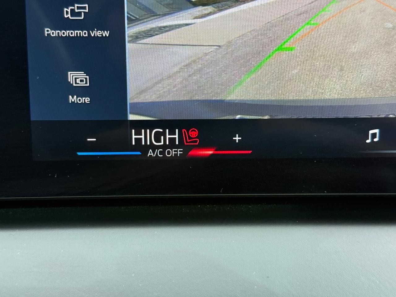 BMW X3 Vehicle Image 21