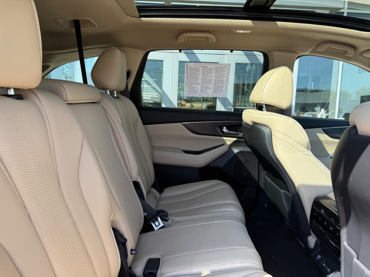 Acura MDX Vehicle Image 10