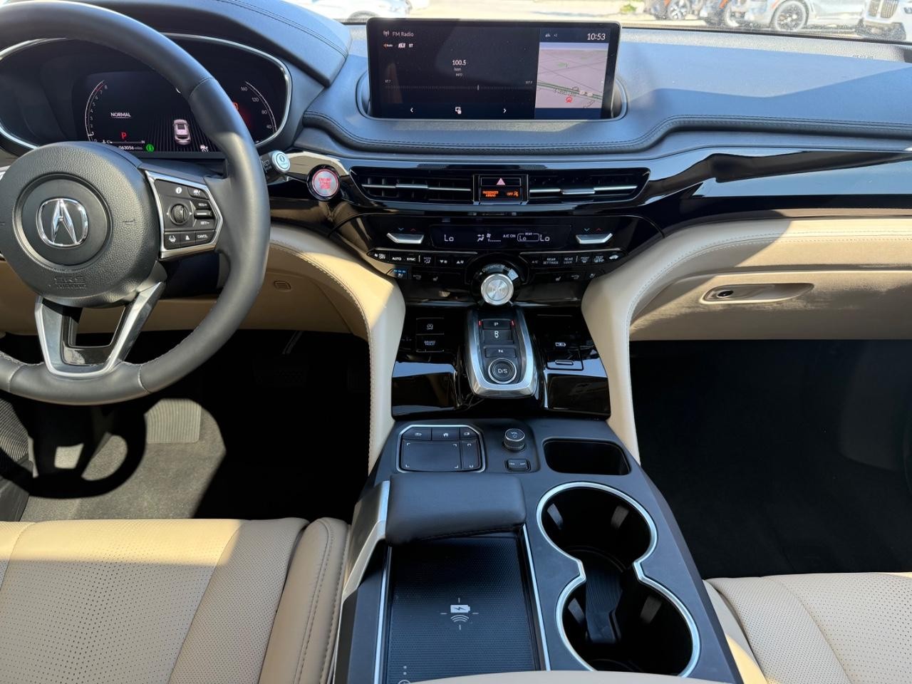 Acura MDX Vehicle Image 12