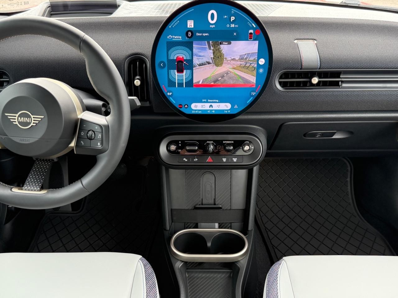 MINI Convertible Vehicle Image 06