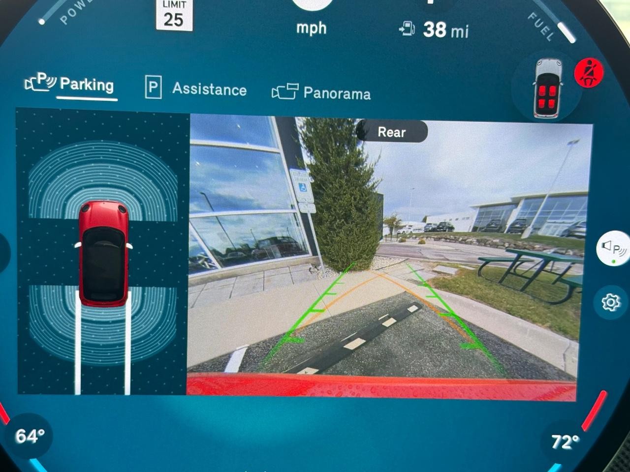 MINI Convertible Vehicle Image 12