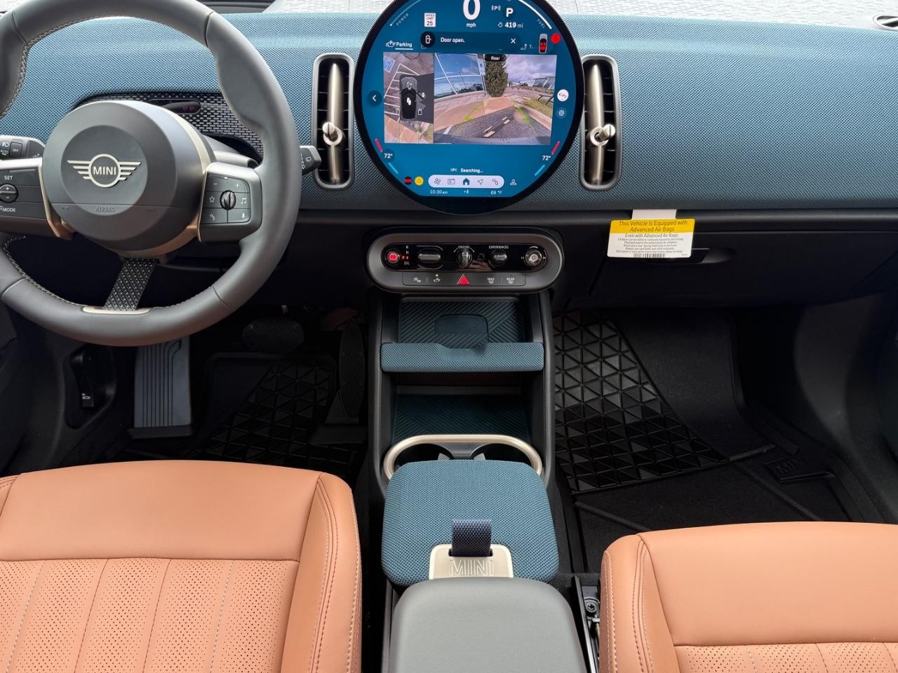 MINI Countryman Vehicle Image 06