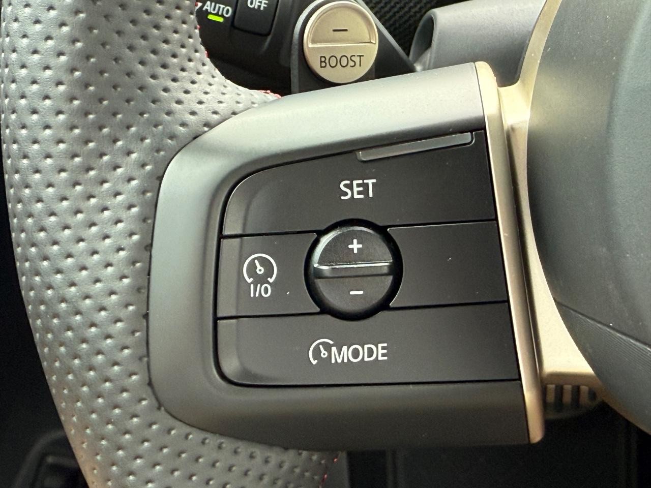 MINI Convertible Vehicle Image 11