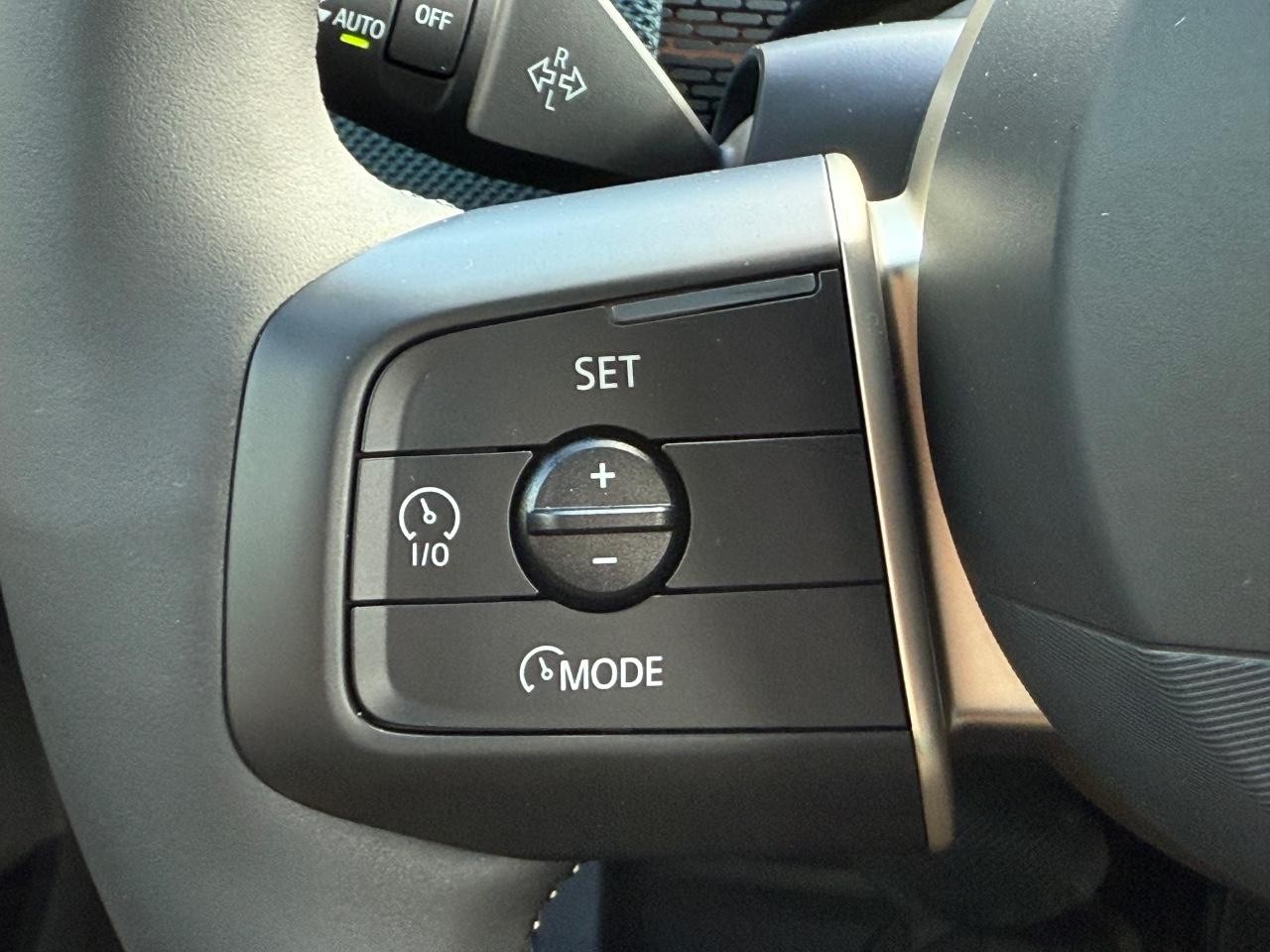 MINI Countryman Vehicle Image 11