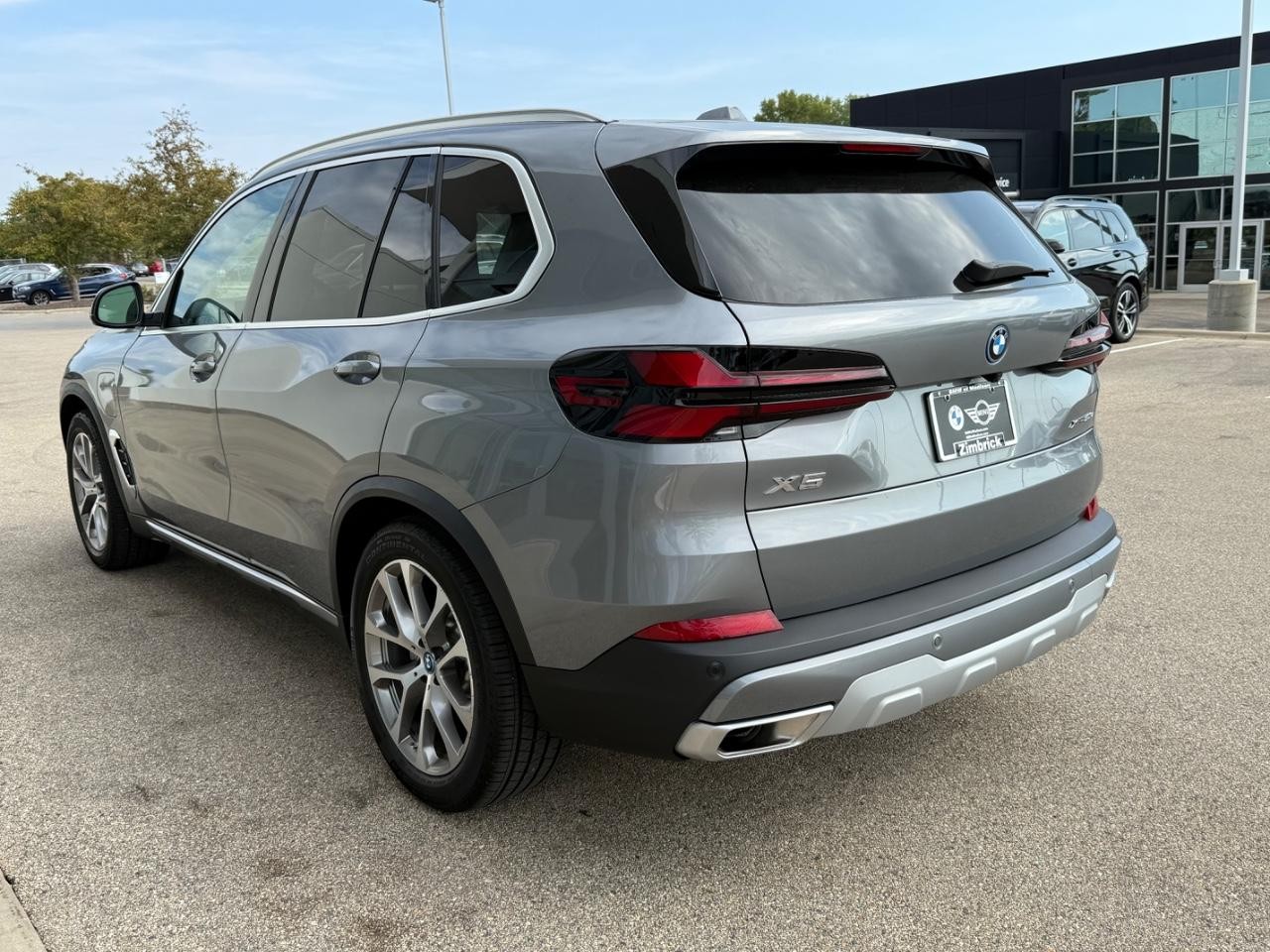 BMW X5 Vehicle Image 05