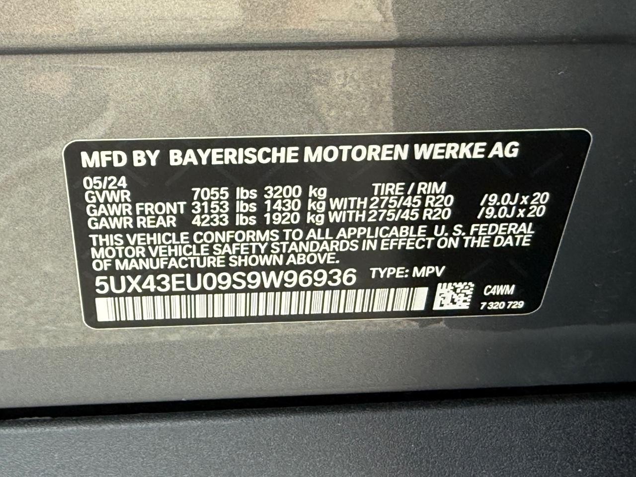BMW X5 Vehicle Image 22