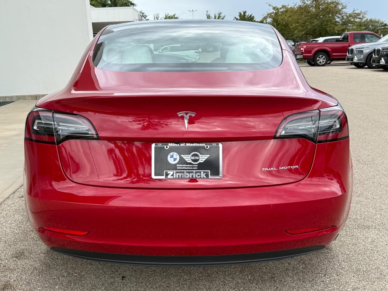 Tesla Model 3 Vehicle Image 04