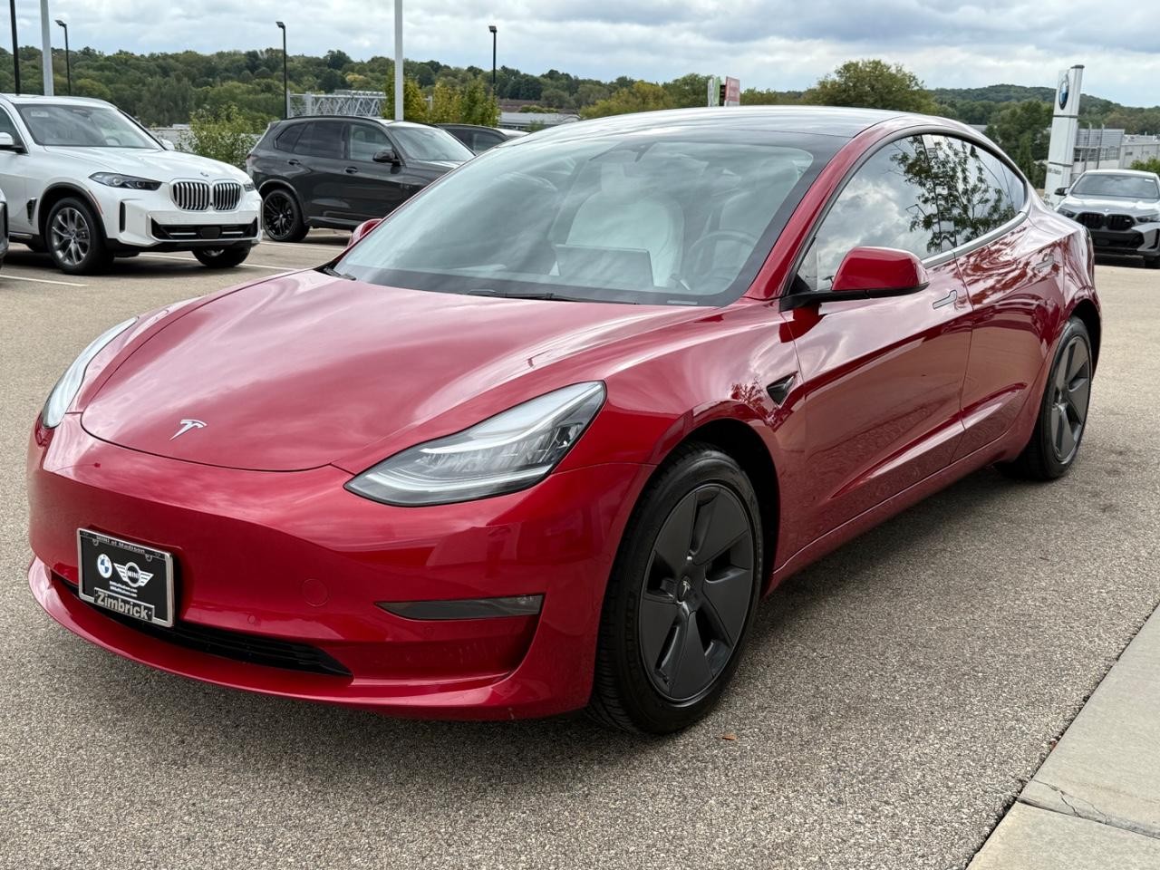 Tesla Model 3 Vehicle Image 07