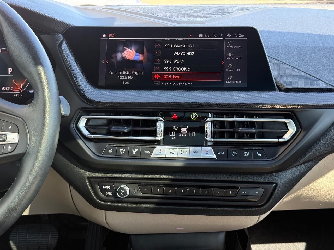 BMW 2 Series Vehicle Image 11